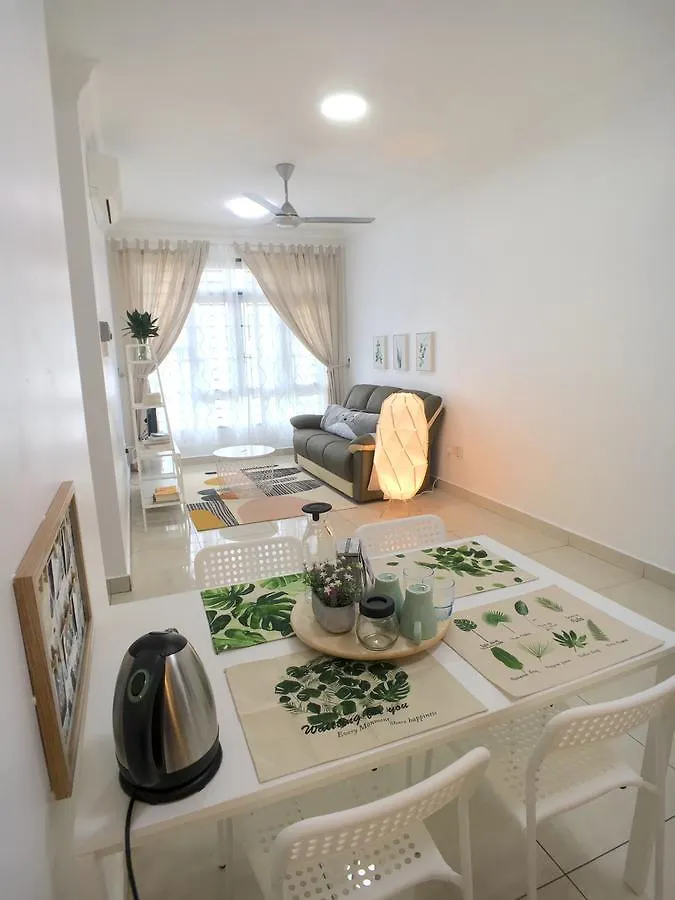 Apartment Ferienwohnung Botanic Golden Sands Johor Bahru